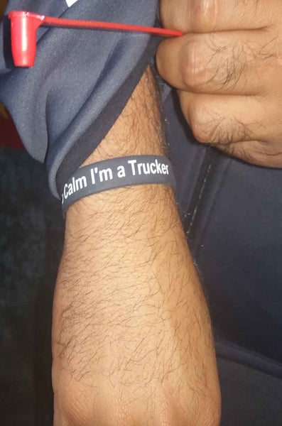  TRUCKAWEAR BLACK 100% SILICONE WRISTBAND BRACELET. ALL STAR TRUCKER